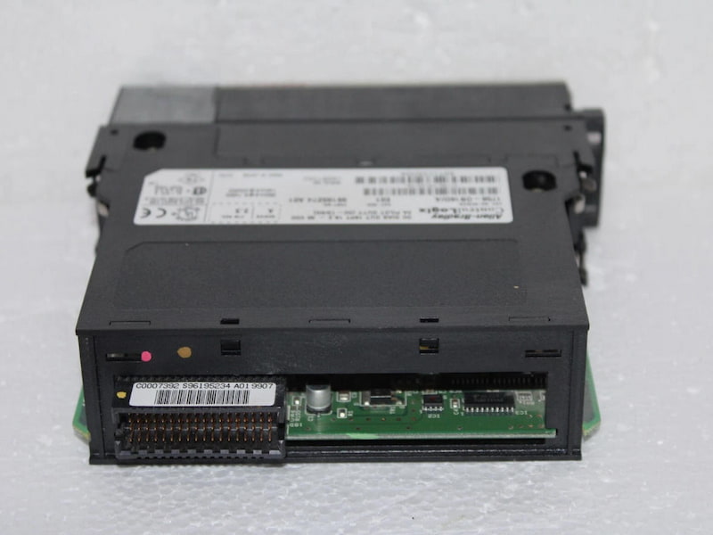 Allen-Bradley 1756-OB16D Allen-Bradley 1756-OB16D