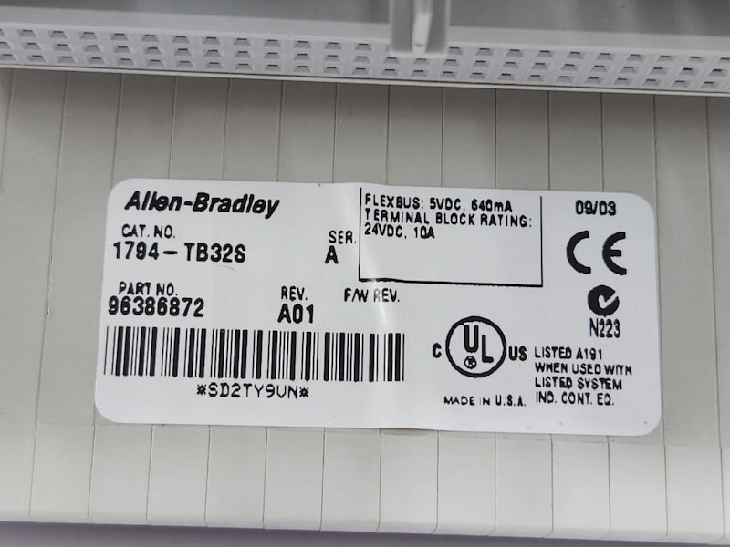 Allen-Bradley 1794-TB32S Allen-Bradley 1794-TB32S