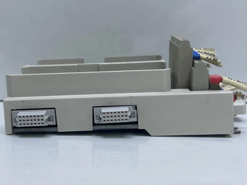 TU842 